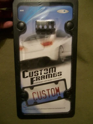 2 sujetadores y tapas de cubierta de marco de matrícula de plástico negro liso 4 etiquetas de auto/camión Foto 1 de 3