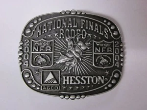 Nagelneu! 2004 Hesston National Finals Rodeo Jugend Gürtelschnalle - Bild 1 von 2