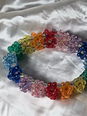 Collar Gargantilla Rave Hecho a Mano Arco Iris Cuentas - Elástico y Único Foto 1 de 3