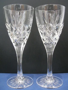 2x Royal Doulton Heavy Crystal Canterbury Pattern Wine Glasses - VG Unused Cond. - Picture 1 of 18