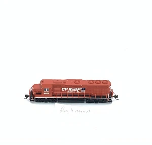 Bachmann N-Scale 66353 Locomotive, Diesel, EMD GP40 Canadian Pacific 4608 LN/Box - Picture 1 of 7