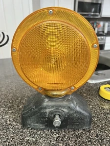 Empco-Lite Baricade Light WL-2 - Picture 1 of 9