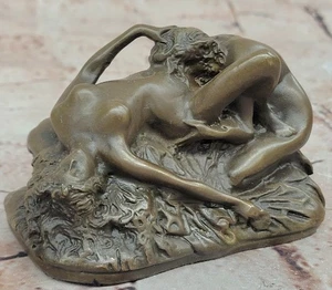 ESCULTURA ERÓTICA DE BRONCE Cunnilingus lesbianas firmada Lambeaux Art Deco - Imagen 1 de 10
