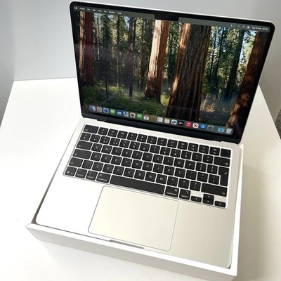 Apple Mackbook Air 13-inc LED M4 AI 16GB 256GB 10-Core Laptop Notebook - Image 1 of 4