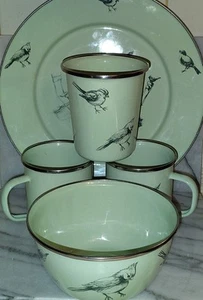 Rare Vintage Hen Feathers Collection Green Enamelware 5pc Set Plate Bowl Mugs - Picture 1 of 23