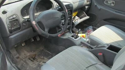 93 94 95 96 MITSUBISHI MIRAGE luz antiniebla/marca/estacionamiento/giro derecha derecha derecha Rh Foto 1 de 3