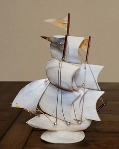 Sailboat, Sea Shell Nautical Boat Decoration, Vintage - Picture 1 of 5