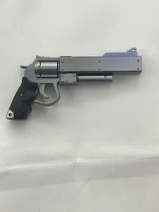 Hottoys VGM27 Joker - 1/6th Scale Pistol Only - Picture 1 of 1