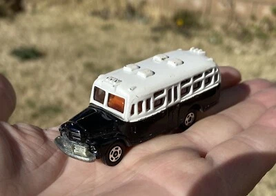 Vintage tomica ISUZU BONNET BUS Black & White Police Vehicle Diecast Toy Japan - Image 1 of 4