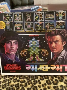 Stranger Things Lite Brite 650 Mini Pegs 10 Designs Light Board - Picture 1 of 2