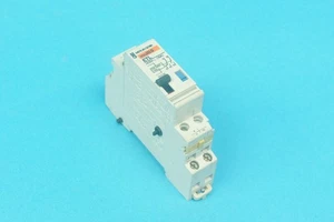 Merlin Gerin Multi 9 ETL 15530 impulse relay with 2CO contacts 110VDC/230-240VAC - Bild 1 von 2