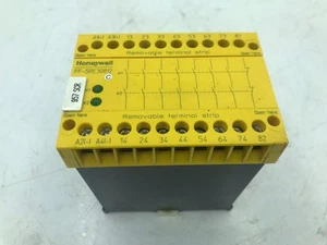 ⚙ Honeywell FF-SRE30812 Sicherheitsrelais / Erweiterungsmodul - gebraucht - Bild 1 von 3