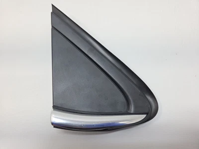 2016-19 CHEVROLET CRUZE FRONT PASSENGER FENDER UPPER REARWARD CORNER MOLDING OEM - Image 1 of 4