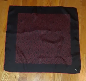 Handarbeit CM schwarz rot gemustert 100 % Seide Einstecktuch 20" Italien - Bild 1 von 4