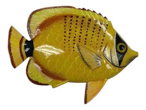 Big 12 Inch Striped Yellow Tropical Fish Bath Childrens Wall Decor 12TFW82 - Picture 1 of 1
