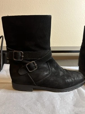 Manolo Blahnik Double Belted Boots Women’s 38 - Image 1 of 4