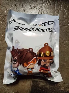 Overwatch Rucksack Kleiderbügel - Mystery Blind Bag, Serie 1 - versiegelt - Bild 1 von 2