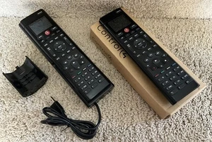 Control4 2 Remote Controls W/ 1 Charging Station Dim Displays - C4-SR260 C4-SRRS - Picture 1 of 10