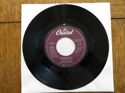 Carole King – One Fine Day - 1980 - Capitol Records 4864 7" Single EX/Generic - Image 1 of 2
