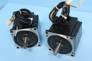 Yaskawa Ac Servomotore SGMPH-08A1A-YR11 750W, 1pz, Spedizione Celere Gratuita - Foto 1 di 7