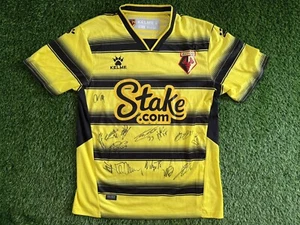 CAMISA ORIGINAL FIRMADA POR WATFORD 21/22 FT MASINA, FEMENIA, GOSLING, KING, ELLIOT (B) - Imagen 1 de 1