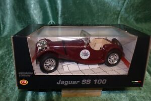 Modellauto Jaguar SS 100 (1937) von Burago