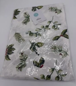 Martha Stewart Holiday Tablecloth Round 70” Holly Berries NEW Sealed - Picture 1 of 2