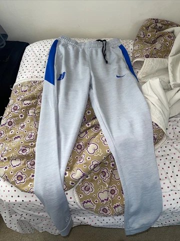 NIKE DUKE BLUE DEVILS TEAM ISSUED MEN'S BASKETBALL SWEATPANTS , Size Medium Tall Cover