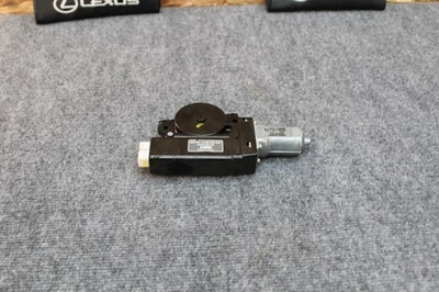 Conjunto de motor techo corredizo OEM 63260-30140 2006-2007 Lexus GS300 GS350 GS430 GS450H Foto 1 de 4