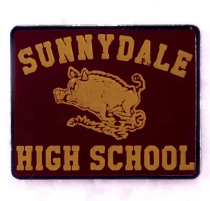 Buffy the Vampire Slayer enamel pin - Sunnydale High School - free AU post - Picture 1 of 1
