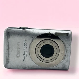 Canon PowerShot SD1300 Is 12.1MP 4X for Parts Untested POWERS ON - Picture 1 of 5