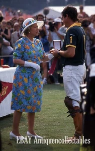 Hm Queen Elizabeth Original 35mm Photo Slide @ Cartier Polo 1994 Q41 - Picture 1 of 2