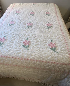 Copriletto Vintage Completo o Matrimoniale Rosa Floreale Ciniglia Coperta JC Penney's MCM - Foto 1 di 13