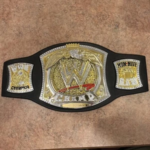 2012 WWE World Wrestling Entertainment Champion Belt Kids Toy MON NITE RAW - Picture 1 of 8