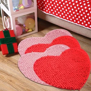 Non Slip Floor Mat 4 Pcs Valentine's Day 20x24 Inches Heart Shaped Rug Love - Picture 1 of 7