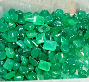 Certified Natural MUZO Colombian Green Emerald Mix Cut Loose Gemstone 140 Ct Lot - Picture 1 of 7