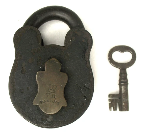 Vintage Antique Padlock Cast Iron with Orig. Key VR Crown James Williams British Cover