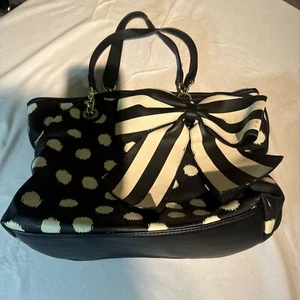 Betsey Johnson Handtasche Tasche Schleife schwarz weiß gepunktet - Bild 1 von 9