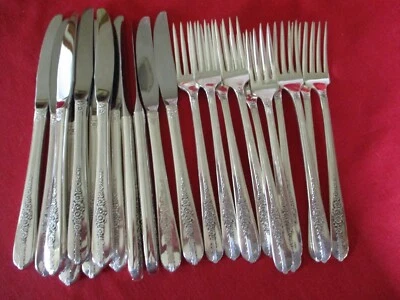 (24) Pc Oneida Nobility Silverplate Flatware Grill Set, 1939 Royal Rose  #18 - Image 1 of 4
