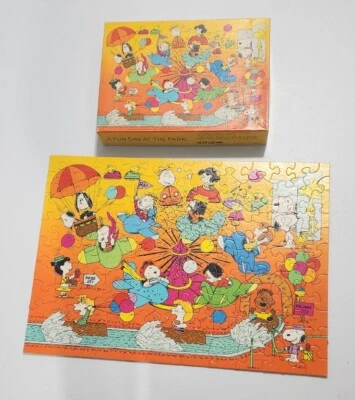 Springbok Peanuts 100 Pcs Puzzle Fun Day at the Park Hallmark 1977 Charlie Brown - Image 1 of 4