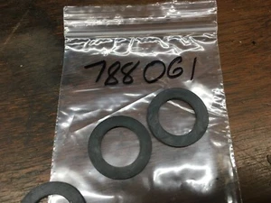 Lot of 2 Peerless Tecumseh Transmission Part 788061 Oil Seal - Picture 1 of 1