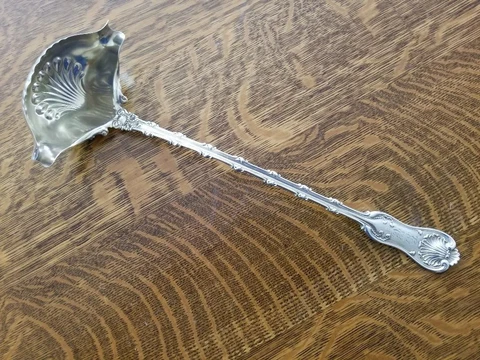 Whiting Imperial Queen Punch Ladle Cover