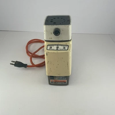 AFILADOR DE BROCAS ELÉCTRICO VINTAGE BLACK & DECKER herramienta de taller #7980 120V Foto 1 de 2