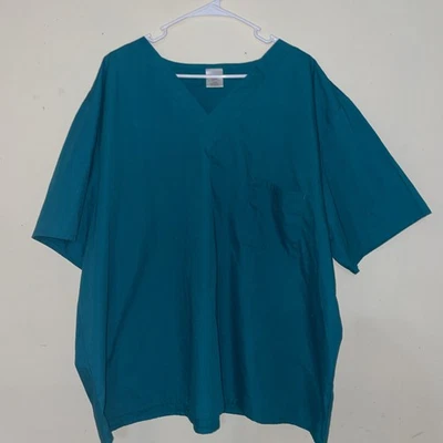 Unisex 2X-Large Dark Green Medical V-Neck Scrub Top - Image 1 of 4