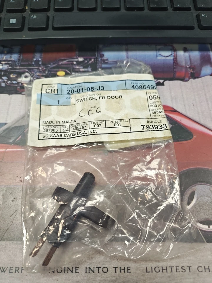 NUEVO OE Saab 9000 Interruptor de pasador de jamba de puerta delantera 4086492 Foto 1 de 1