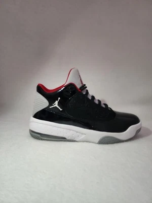 Tênis Nike Air Jordan Max Aura 2 Masculino Preto/Cimento, Tamanho 10 - Imagem 1 de 4