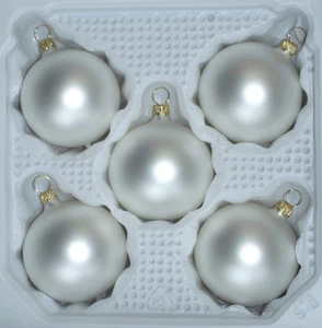 Kugeln d 6cm weiß matt Christbaumschmuck Lauschaer Glas das Original mundgeblase - Imagen 1 de 1