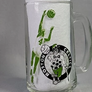 Vintage 1960s-70s Boston Celtics Basketball #4 Barware Glass Mug WBZ Radio 103 - Picture 1 of 8