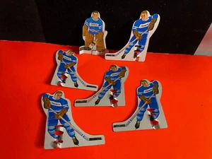 Jugadores de hockey de mesa Munro - HOJAS DE ARCE TORONTO - Barra de tracción de estaño de metal - Imagen 1 de 1
