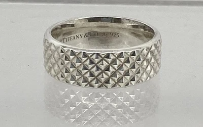 Anillo TIFFANY & CO Plata Esterlina Punta Diamante Banda Ancha Talla 6.25 Foto 1 de 4
